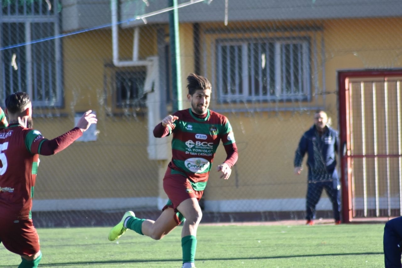 Serie D. La Sancataldese torna al successo. Battuto 2-1 il Paternò. Decisive le reti di Balistreri su rigore e Cess