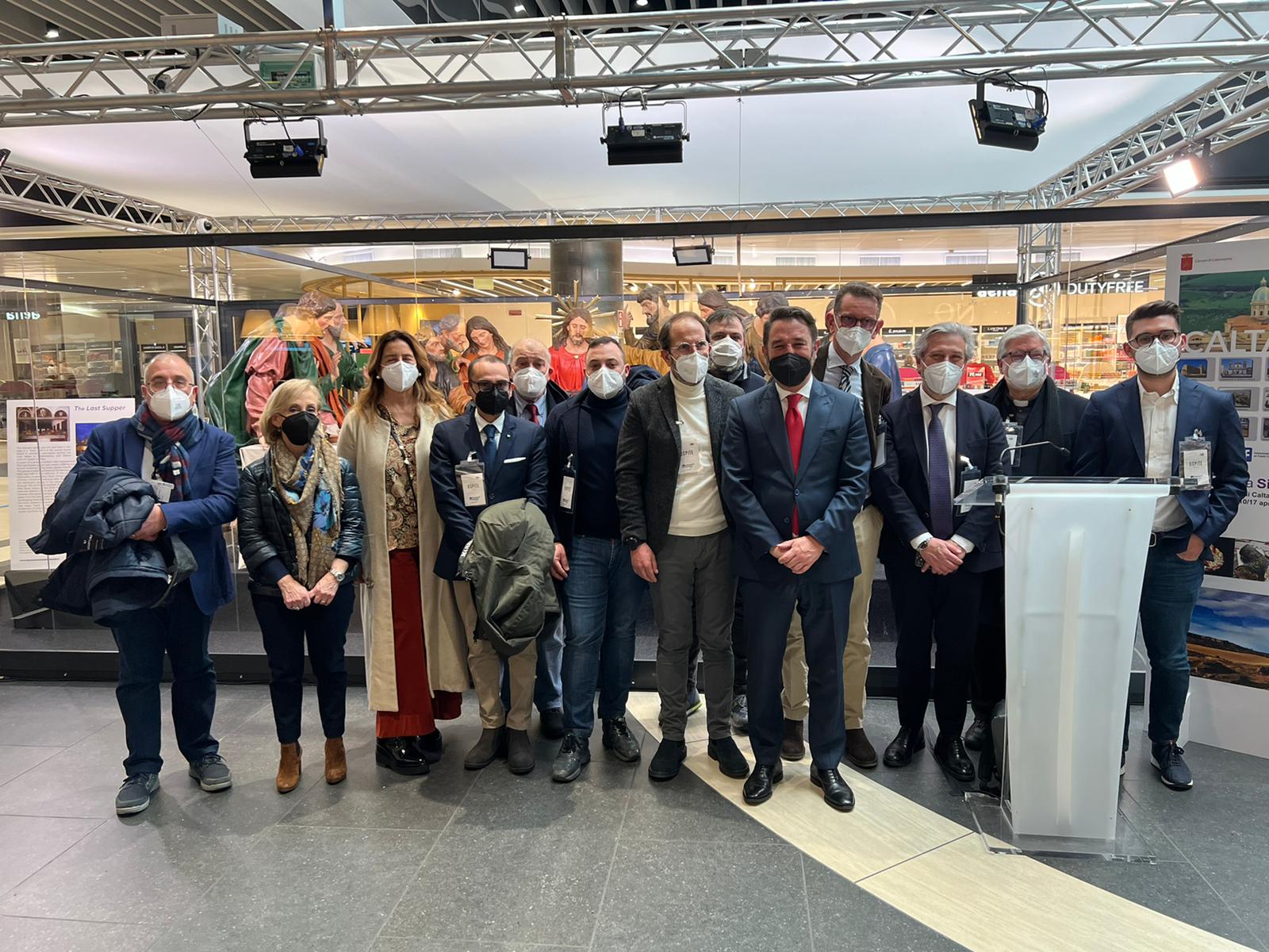 La Vara “L’Ultima Cena” a Fiumicino, Cancelleri e Natale: “Grande promozione e visibilità per la nostra Caltanissetta”