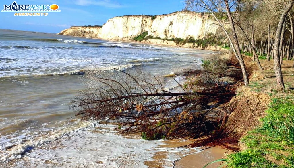 Sicilia, ambiente. Mareamico Agrigento: mareggiata ha danneggiato Eraclea Minoa, spariti oltre 200 metri di spiaggia”