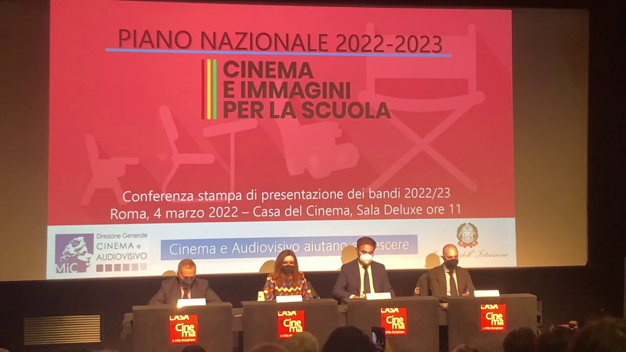 Cinema e audiovisivo, 54 milioni per progetti nelle scuole