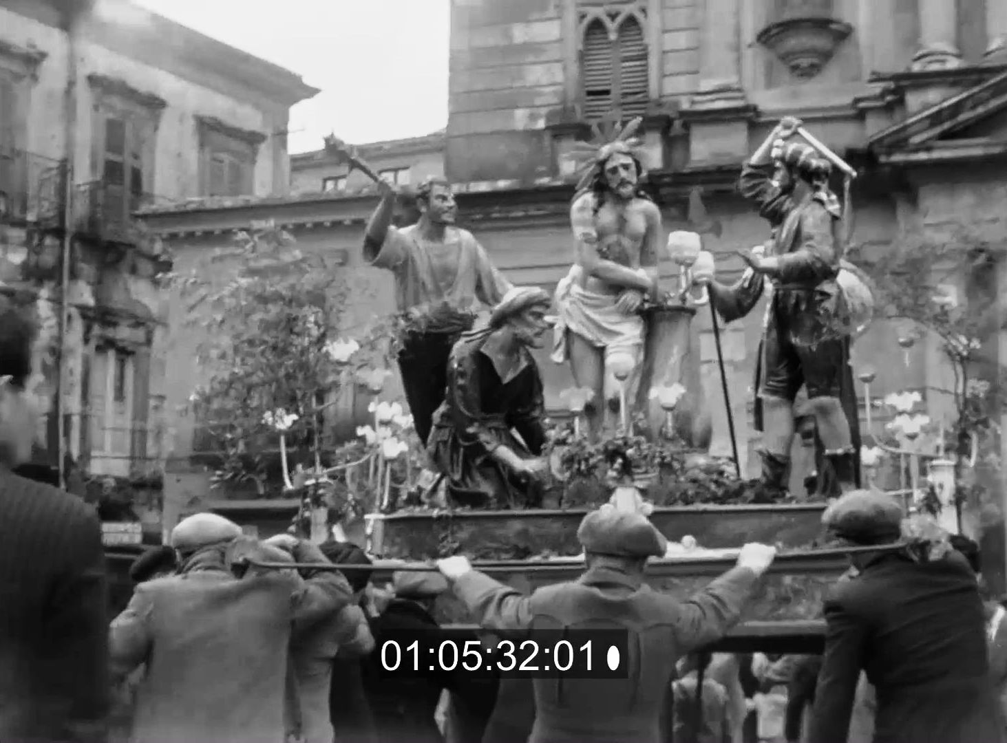 Documentario inedito di Gianfranco Ayala, con le riprese degli anni ’50: lunedì 11 aprile, la Settimana Santa di Caltanissetta, Delia e San Cataldo