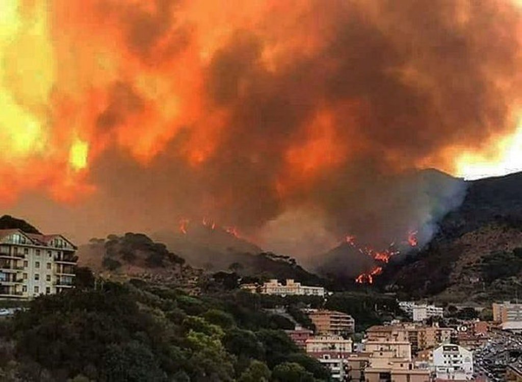 Incendi in Sicilia. M5S boccia la norma sul cambio di destinazione d’uso dei terreni arsi