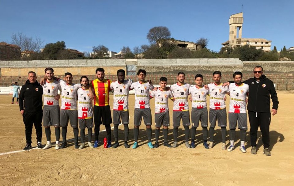 Promozione. L’Atletico Nissa perde 1-2 in casa con la Leonfortese. Platonica la rete del bomber Alù