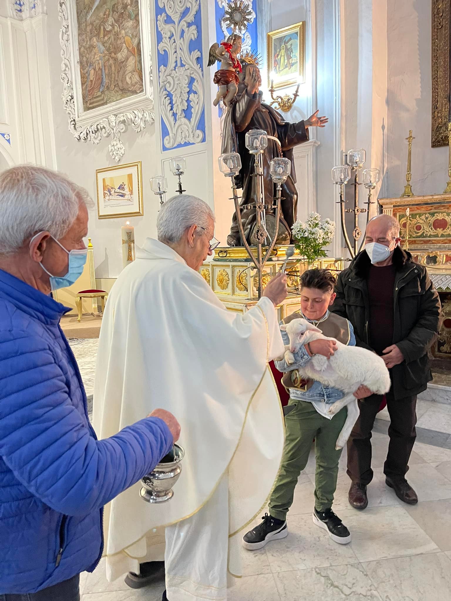 Mussomeli, il maltempo annulla la sagra della ricotta e del Cannolo. Proseguono riti religiosi per S. Pasquale