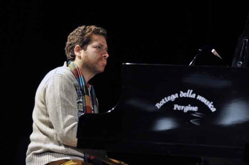 Caltanissetta. Il pianista americano Kevin Hays in trio per il nono concerto del Nissa Jazz Festival