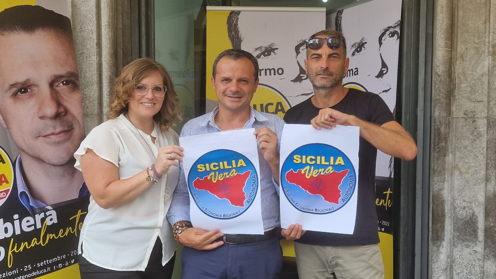 Regionali, Cateno De Luca presenta a Caltanissetta i candidati di “Sicilia Vera” Panebianco, Passaro e Nola