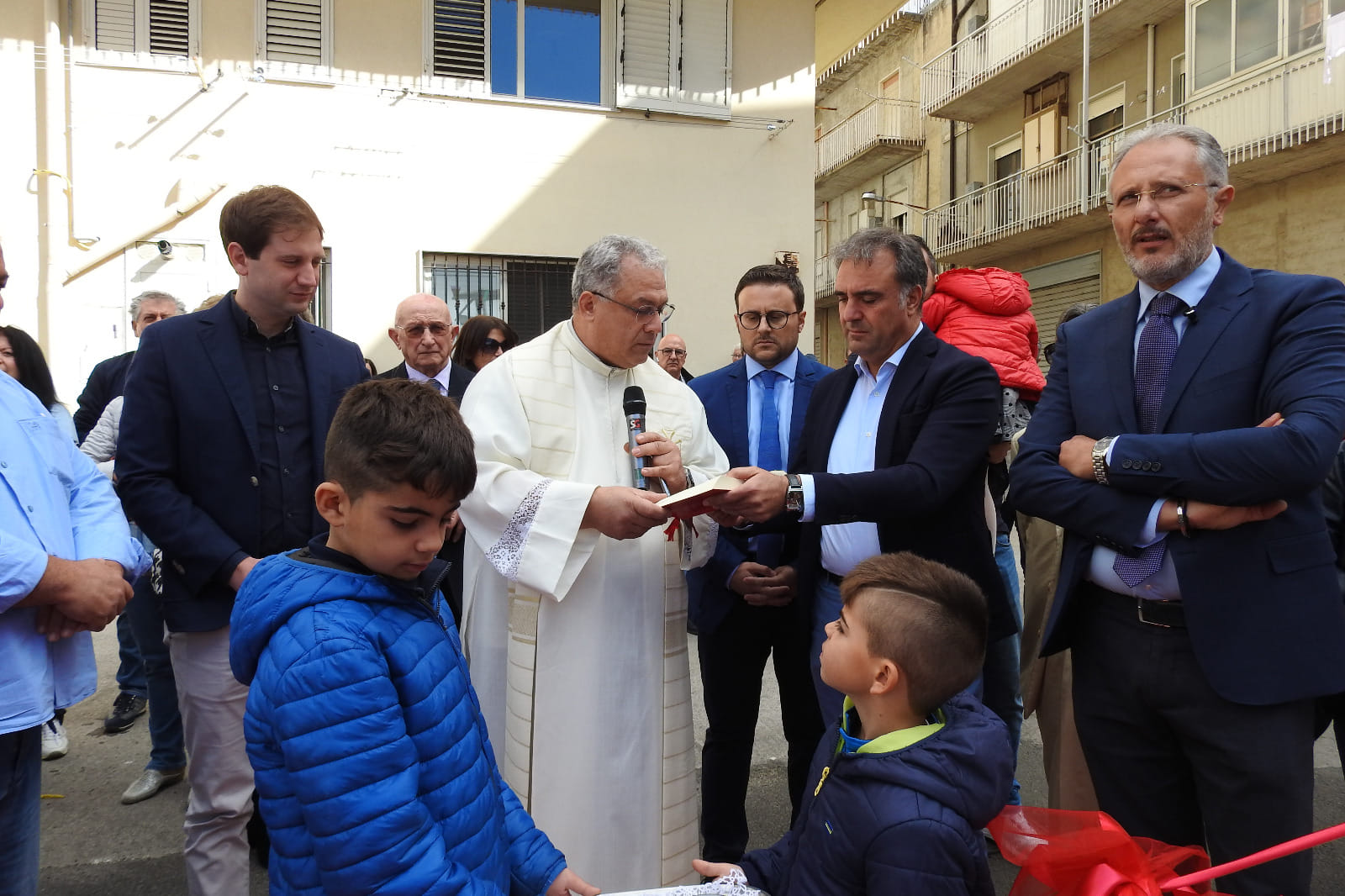 Mussomeli, inaugurata la Piazza Martiri delle Foibe e la Via Fuori le Mura. LE INTERVISTE