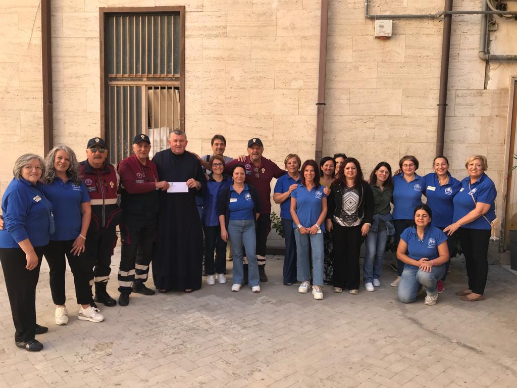 Caltanissetta, Anps “Zucchetto” dona buoni pasto all’associazione Sant’Agata