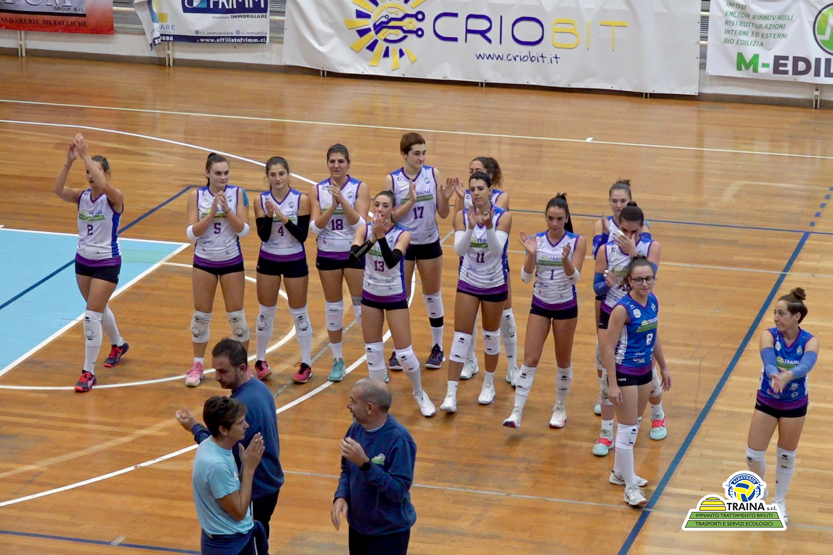 Pallavolo femminile B2. Big match per la capolista Traina in trasferta contro la vice capolista Sensation Profumerie