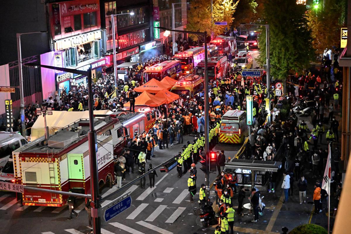 Seul: folla impazzita alla parata di Halloween: 151 morti, 82 feriti e oltre 300 dispersi
