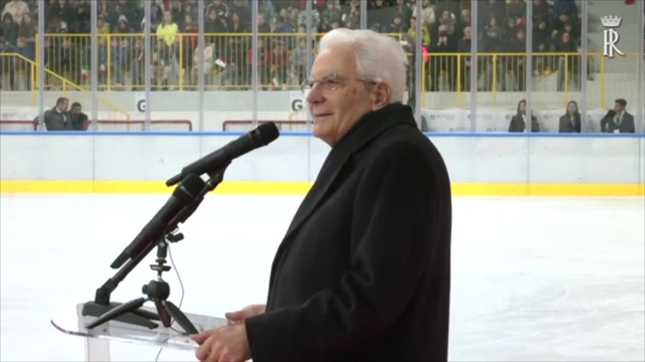 Mattarella “Attenzione ai giovani, futuro del nostro Paese”