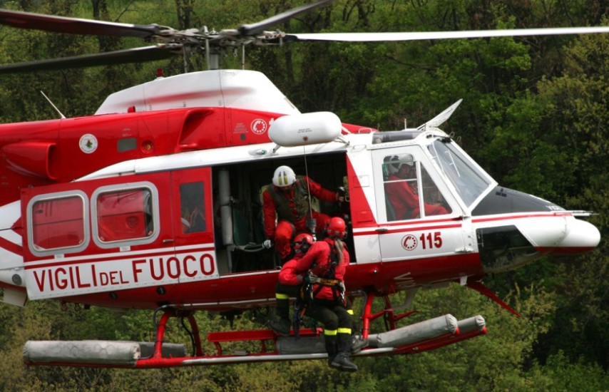 Vigili del Fuoco in elicottero salvano escursionista rimasta ferita nella riserva dello Zingaro