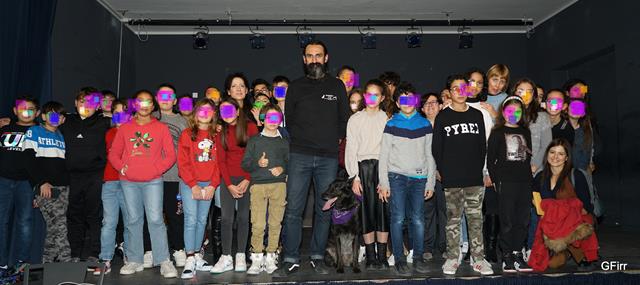 Caltanissetta, educazione cinofila alla scuola “G. Verga” con il dottore Calogero Piscopo