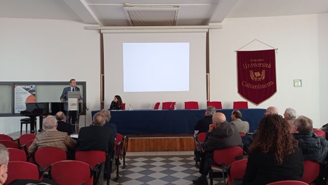 Caltanissetta. All’OMCeO concluso incontro aggiornamento su opacità polmonari e insufficienza respiratoria in epoca Covid