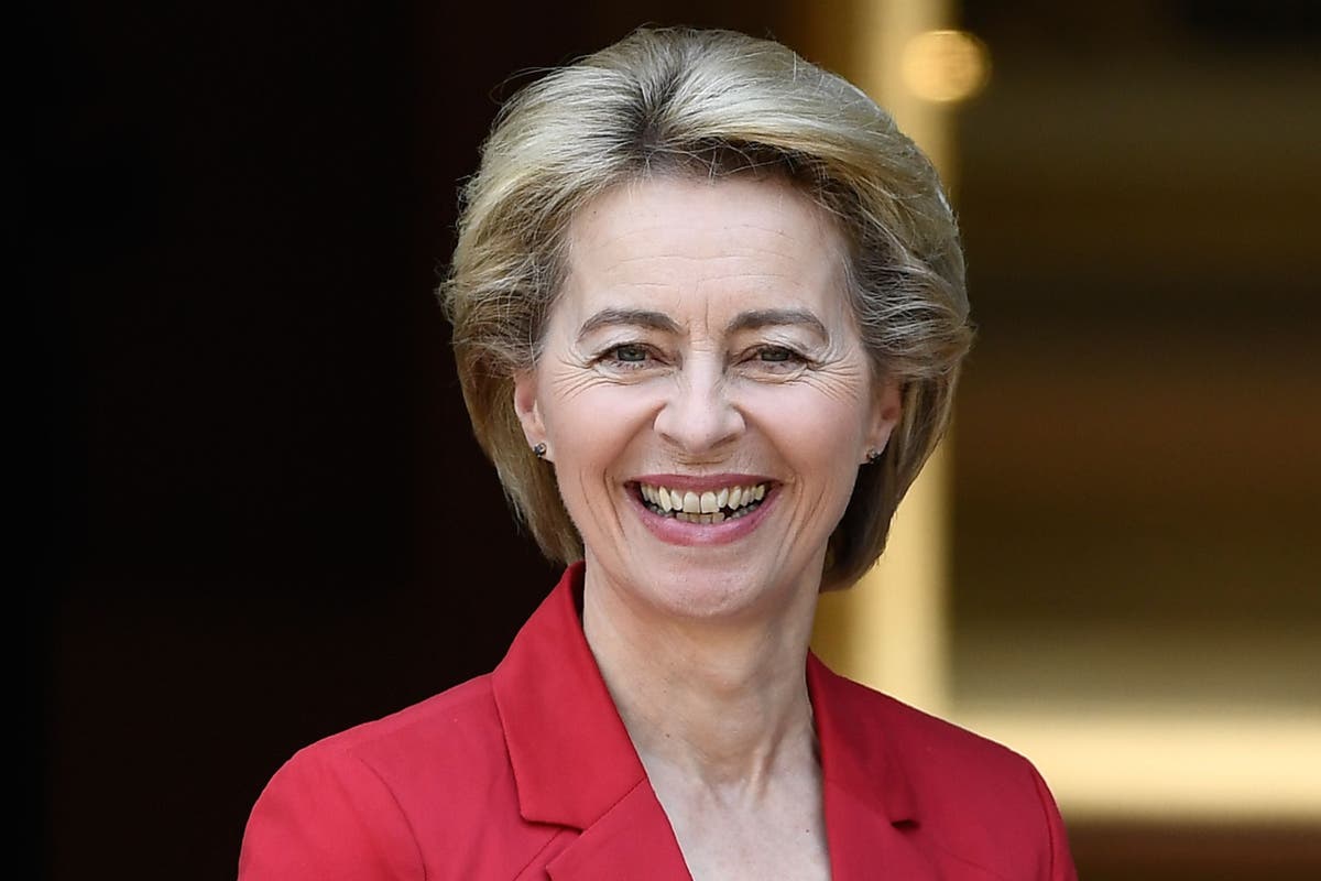 Croazia entra nell’area Schengen: visita della Von der Leyen al confine e  paga un caffè  con Euro