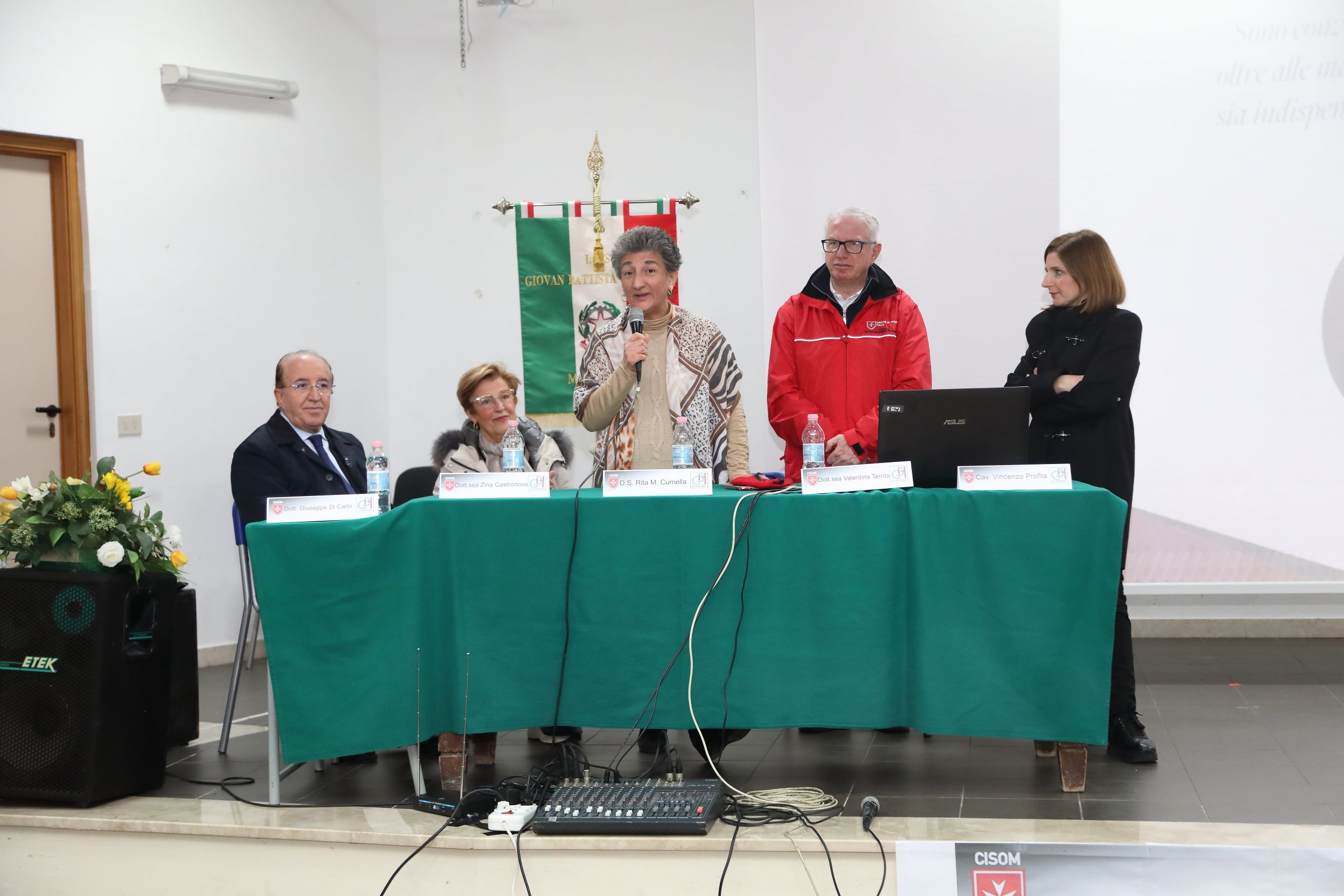 “Educazione alla salute”  al “G.B. Hodierna” Mussomeli.  Studenti del trennio Conferenza CISOM Caltanissetta “Come prevenire le patologie tipiche della donna”.