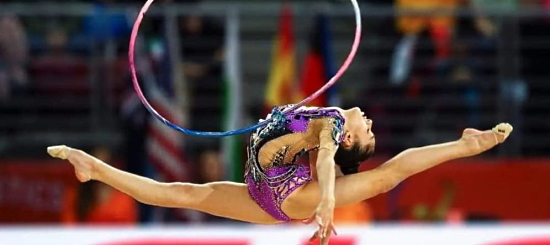 Maltrattamenti su minorenni, indagata insegnante di ginnastica ritmica