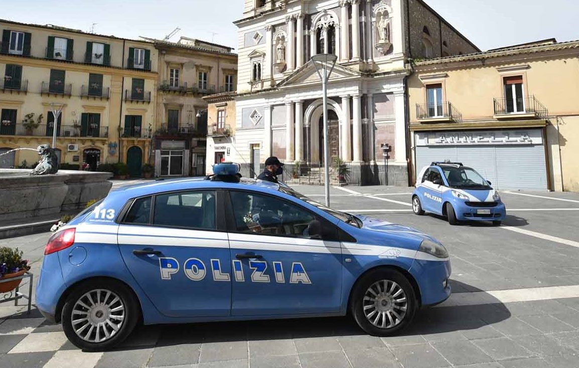 Caltanissetta. Controlli a tappeto della Polizia per la prevenzione e repressione di reati: 12 persone denunciate