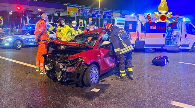 Due donne morte travolte da auto: a tamponarle un marocchino con braccialetto psichiatrico