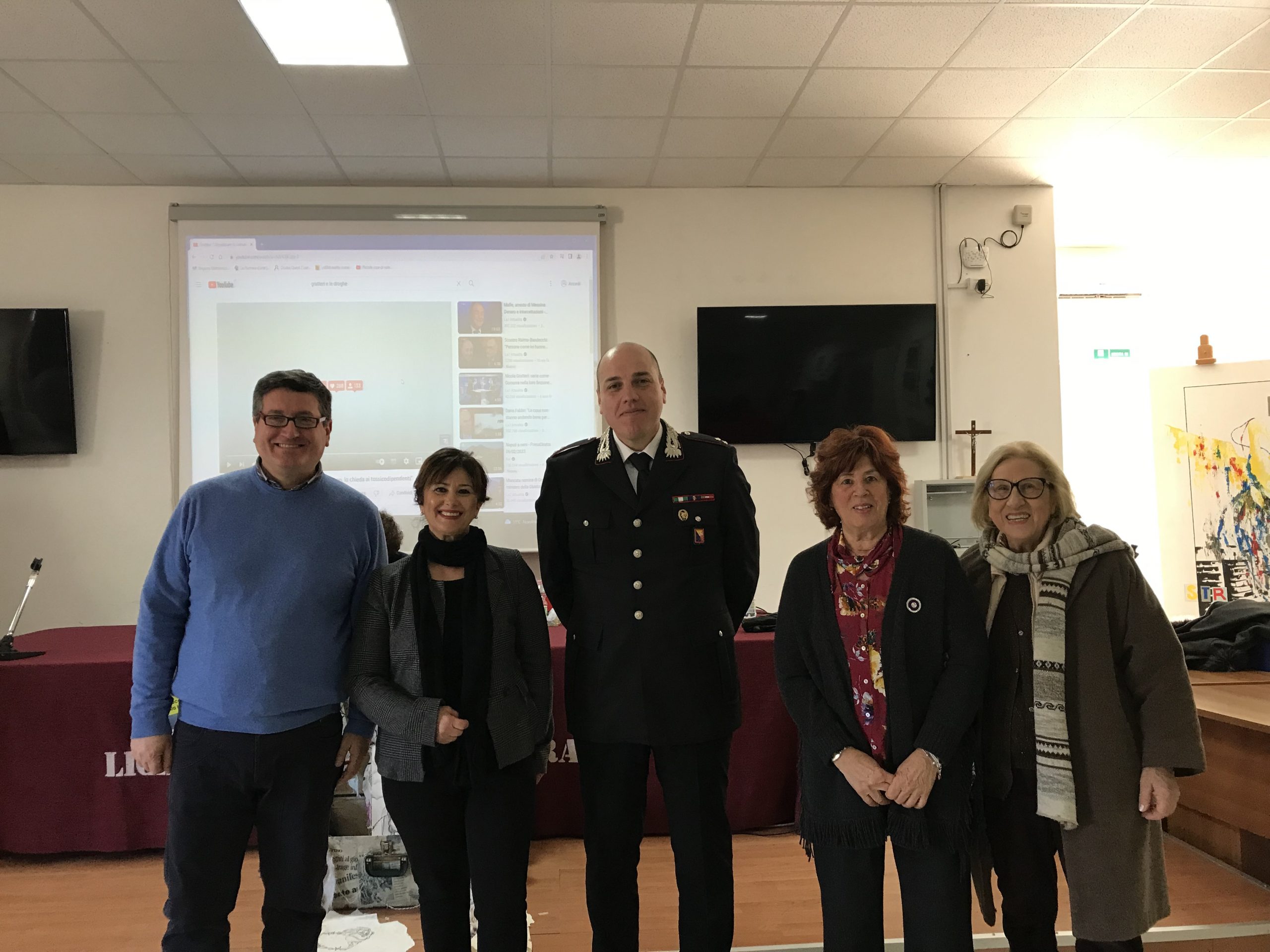 Caltanissetta, al Manzoni-  Juvara corsi di Educazione alla Legalità con Carabinieri e Soroptimist Club