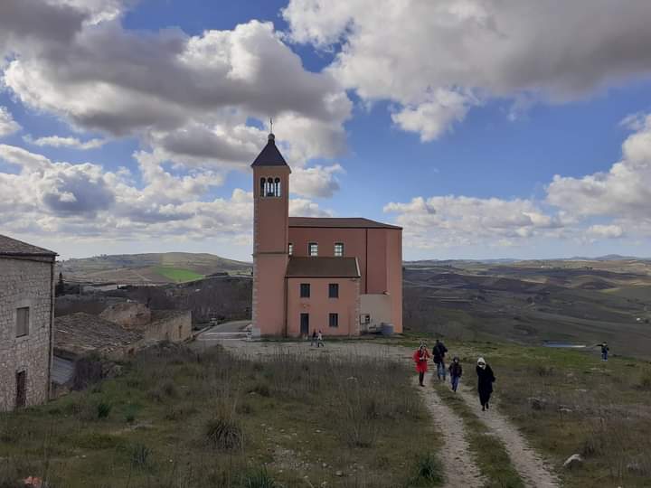 Caltanissetta, martedì Salvatore Alù presenta il suo libro sul Borgo Santa Rita