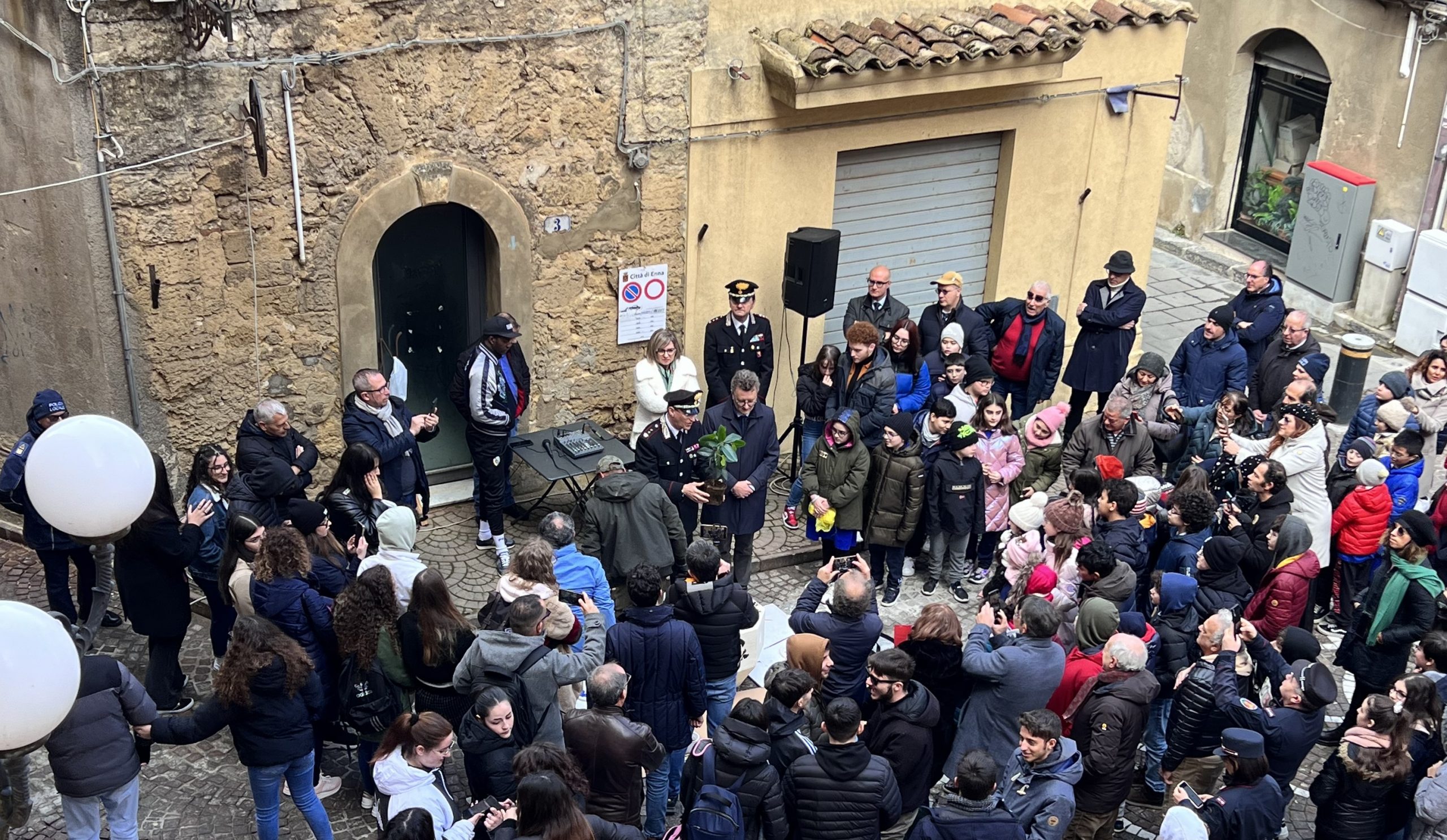 Sicilia, cresce l’adesione per “Un albero per il futuro”: i Carabinieri come presidio di legalità