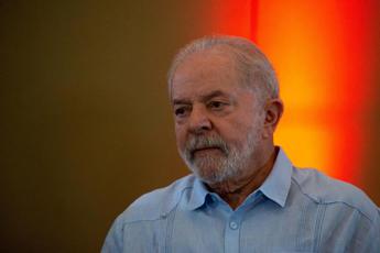 Lula cade in casa, “lieve emorragia cerebrale” per il presidente del Brasile