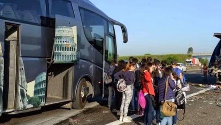 Scuola, le gite sono diventate troppo care: metà degli alunni rinuncia