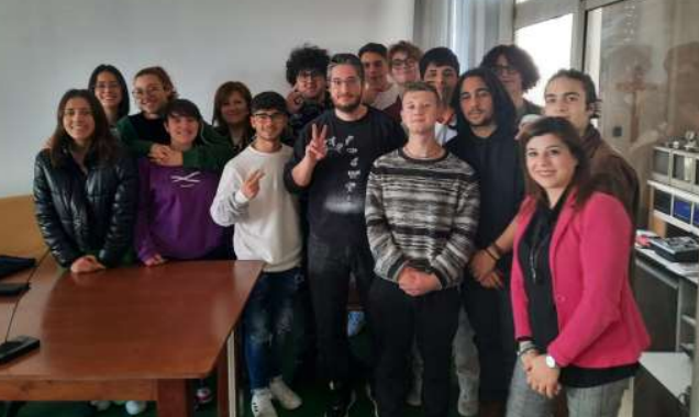 Intensa partecipazione degli alunni dell’I.I.S.S. “Luigi Russo” di Caltanissetta al seminario con lo scienziato Luca Perri