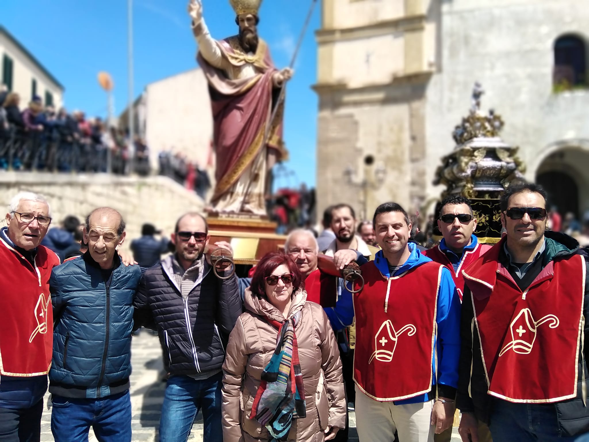 Sutera , festa di San Paolino: “Scinnuta” di  “Santi Casci” in processione. Una settimana nella chiesa Sant’Agata