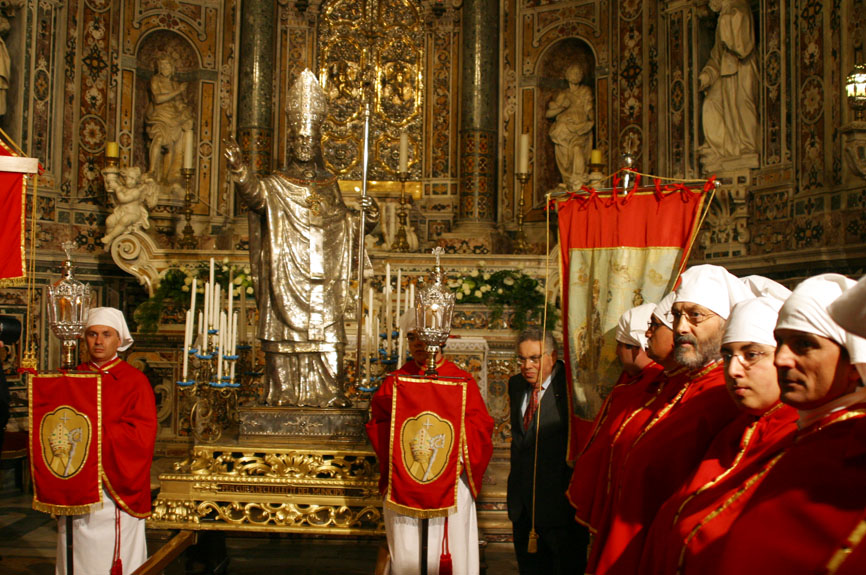 San Cataldo. Il 23 aprile c’è il Raduno Diocesano delle Confraternite; il vescovo celebrerà messa solenne in Chiesa Madre