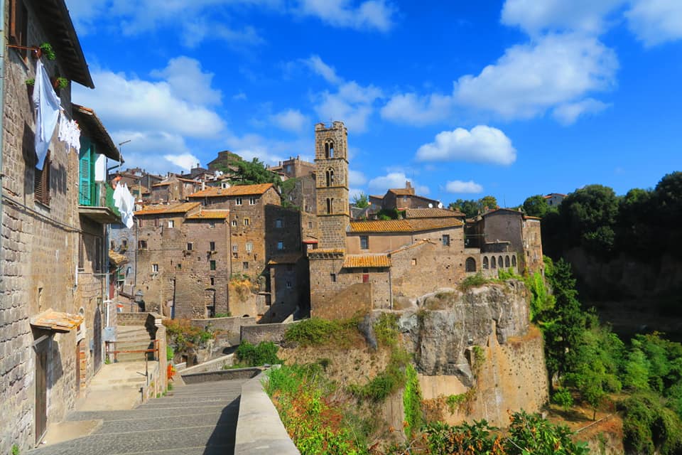 Borgo dei borghi 2023: vince Ronciglione, Salemi si aggiudica il terzo posto