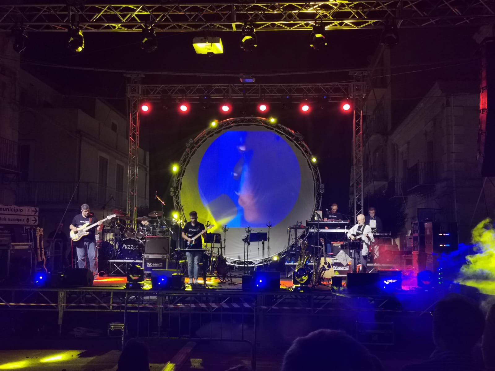 San Cataldo. Il 9 maggio  in Piazza Falcone Borsellino c’è il concerto dei Puzzle “Pink Floyd Tribute”