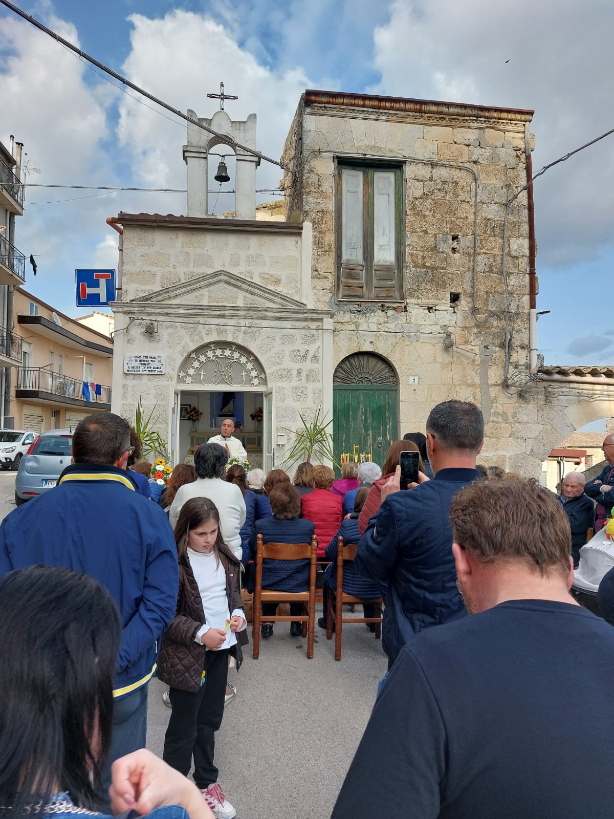 Mussomeli, Messa all’aperto in onore della Madonna dell’Aiuto. Cappella restaurata