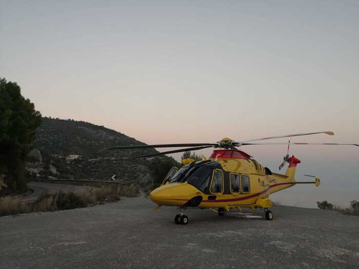 Incidente in campagna: bimba di sei anni finisce sotto un trattore, è grave