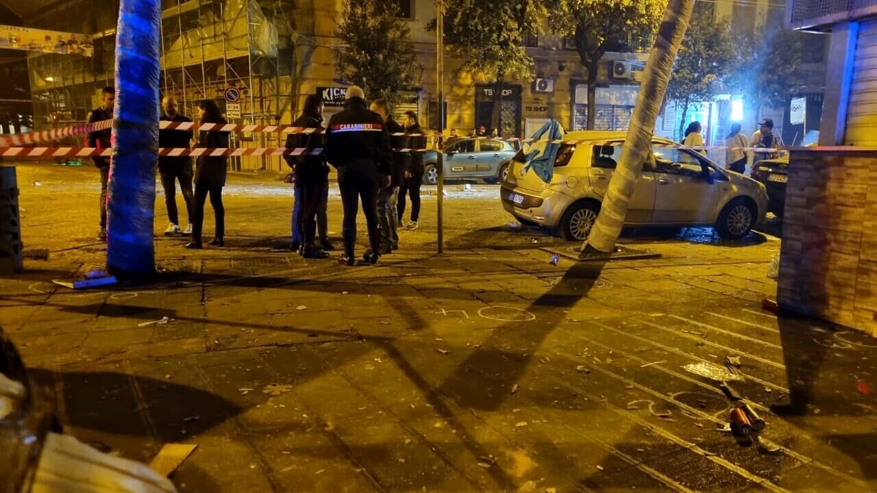 Napoli: 26enne morto durante festa scudetto è vicino a clan D’Amico, forse agguato