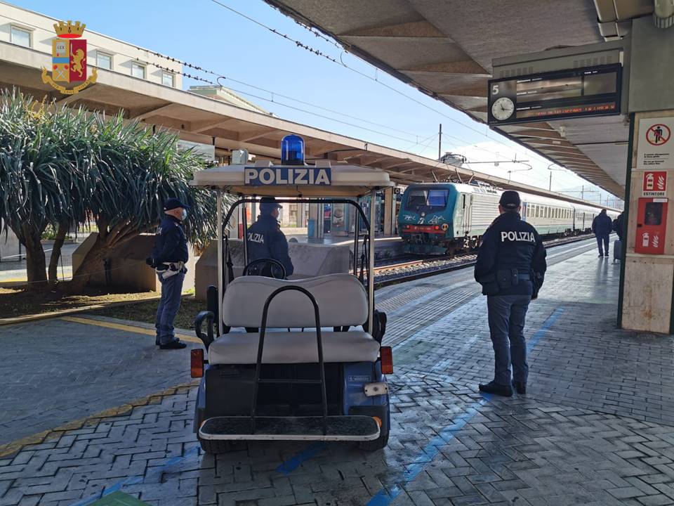 Operazione “Rail Safe Day” della Polizia di Stato nelle stazioni ferroviarie della Sicilia: numeri e bilancio della 6^ giornata