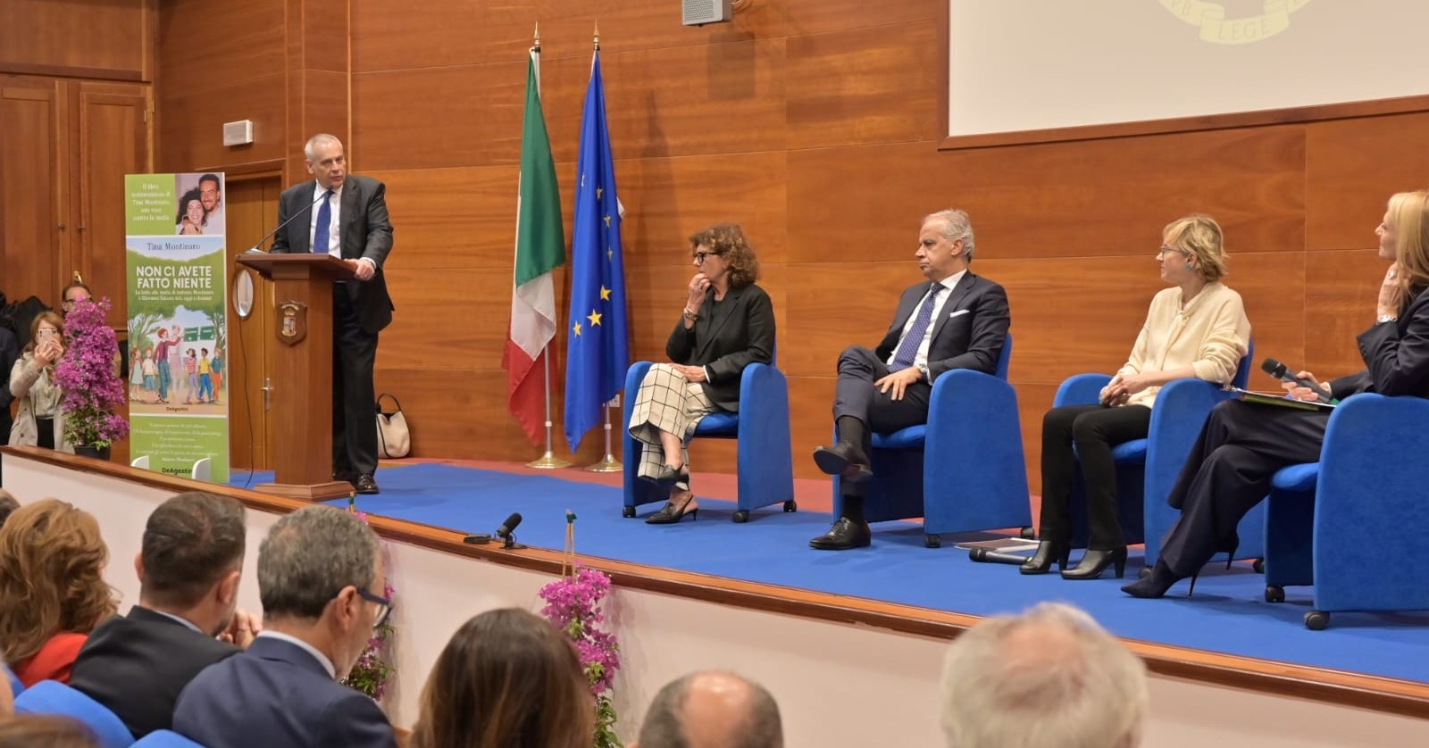 Presentato a Palermo il libro “Non ci avete fatto morire” di Tina Montinaro