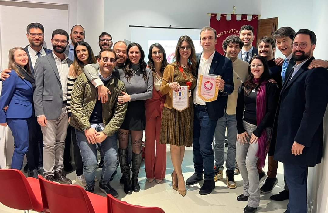 Caltanissetta. Al Rotaract Club passaggio di collare da Deborah Gervasi e Ruben Gravante