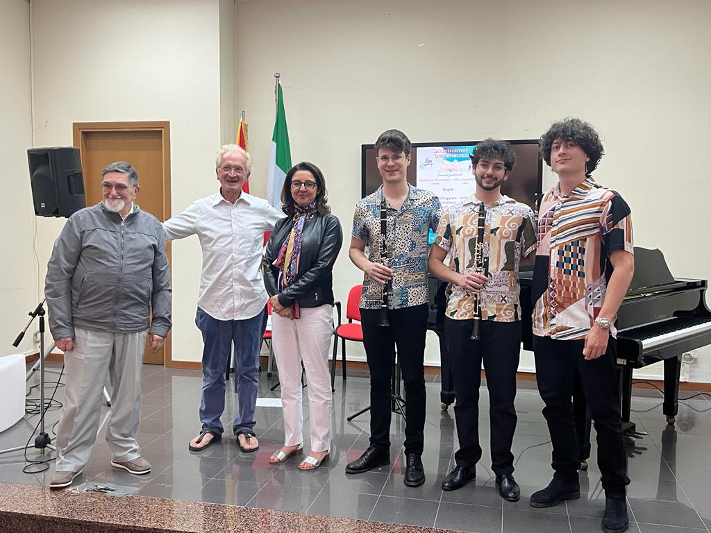 San Cataldo. Gran successo per l’incontro del gruppo di Lettura “Incontriamoci in Biblioteca”