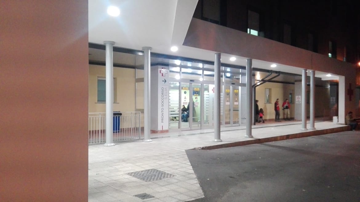 Caltanissetta. Maltempo: disagi all’Ospedale Sant’Elia per l’allagamento di sale operatorie e del pronto soccorso