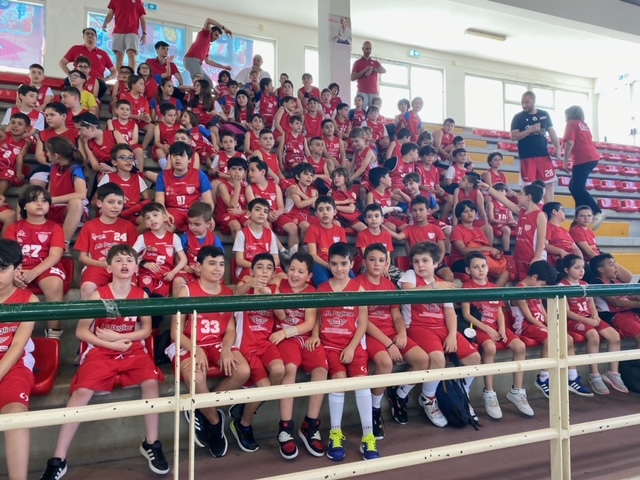 Caltanissetta, Festa per gli atleti del mini basket Invicta