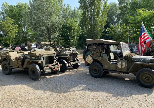 Staffetta con jeep celebra 80 anni da sbarco Alleati in Sicilia, da Gela a Milano