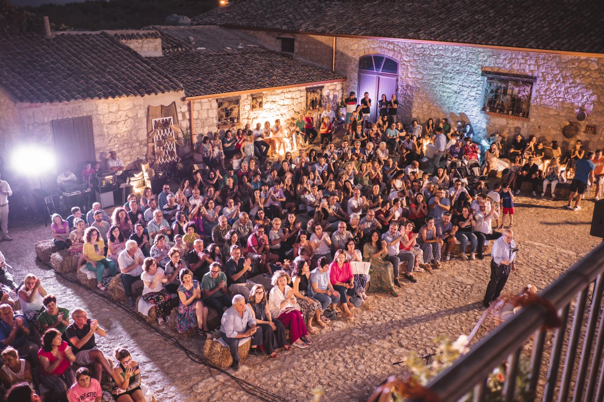 Mussomeli e il Borgo Polizzello con la festa del grano : Arte cultura tradizioni e promozione del territorio. Intervista all’attore Giuseppe Navarra