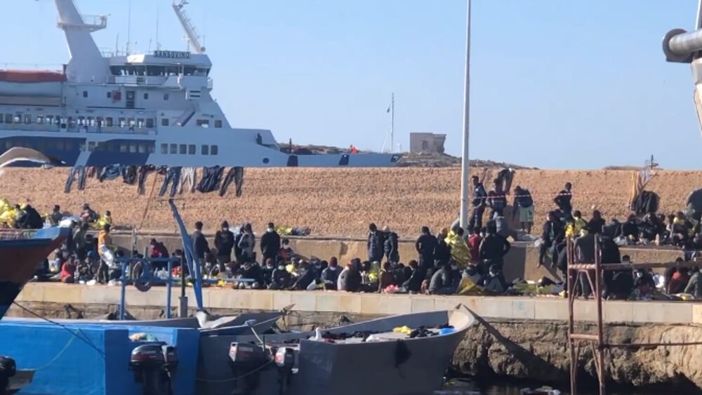 Migranti: riprendono gli sbarchi, in 91 a Lampedusa