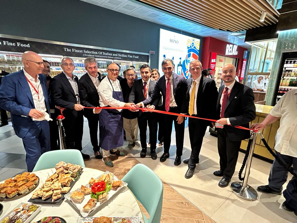 Aeroporto Punta Raisi accoglie la cultura gastronomica siciliana con lo chef stellato Ciccio Sultano