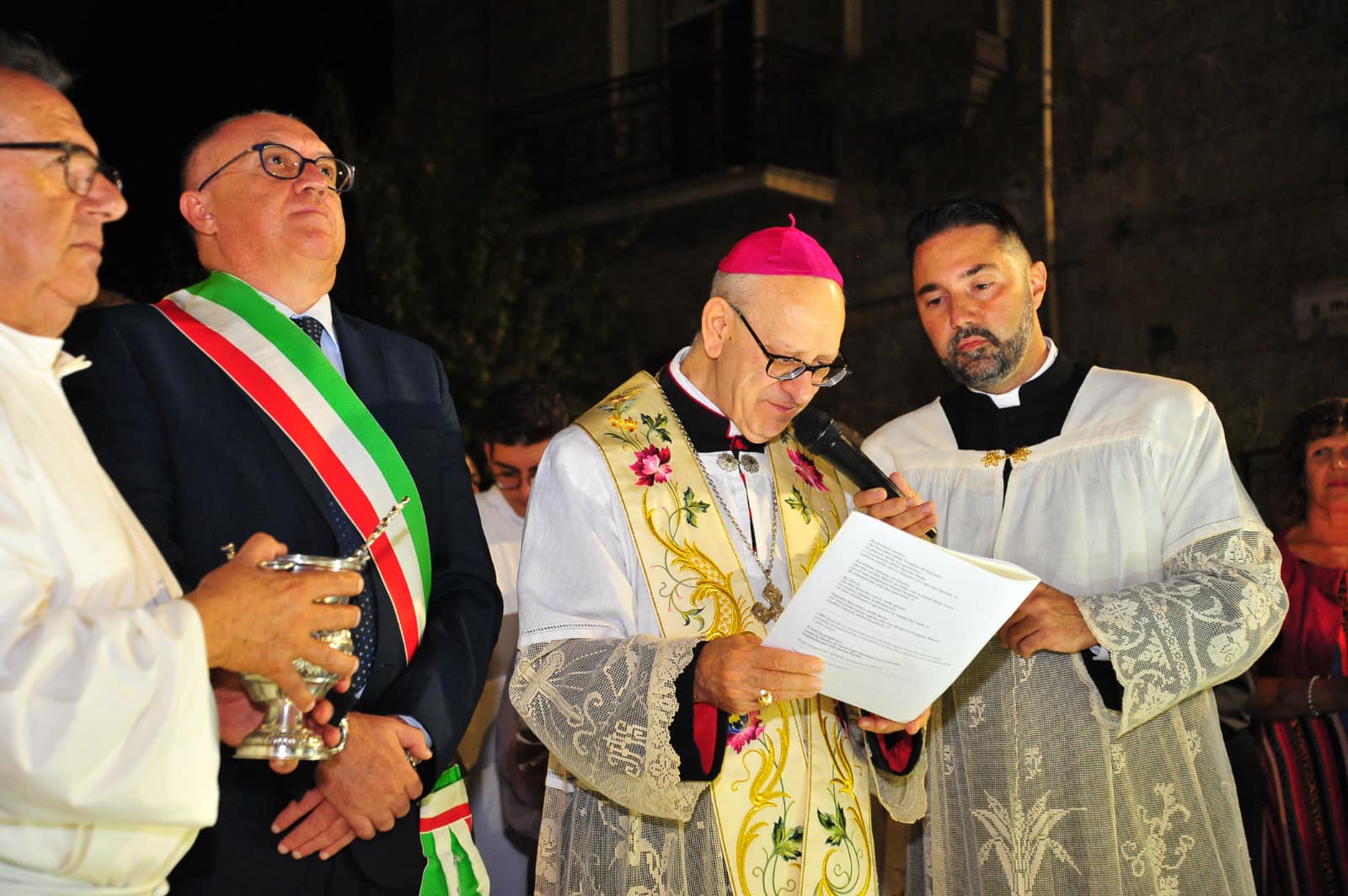 Milena, grande festa per il centenario della erezione a parrocchia  della Chiesa Madre. Presente il vescovo Russotto