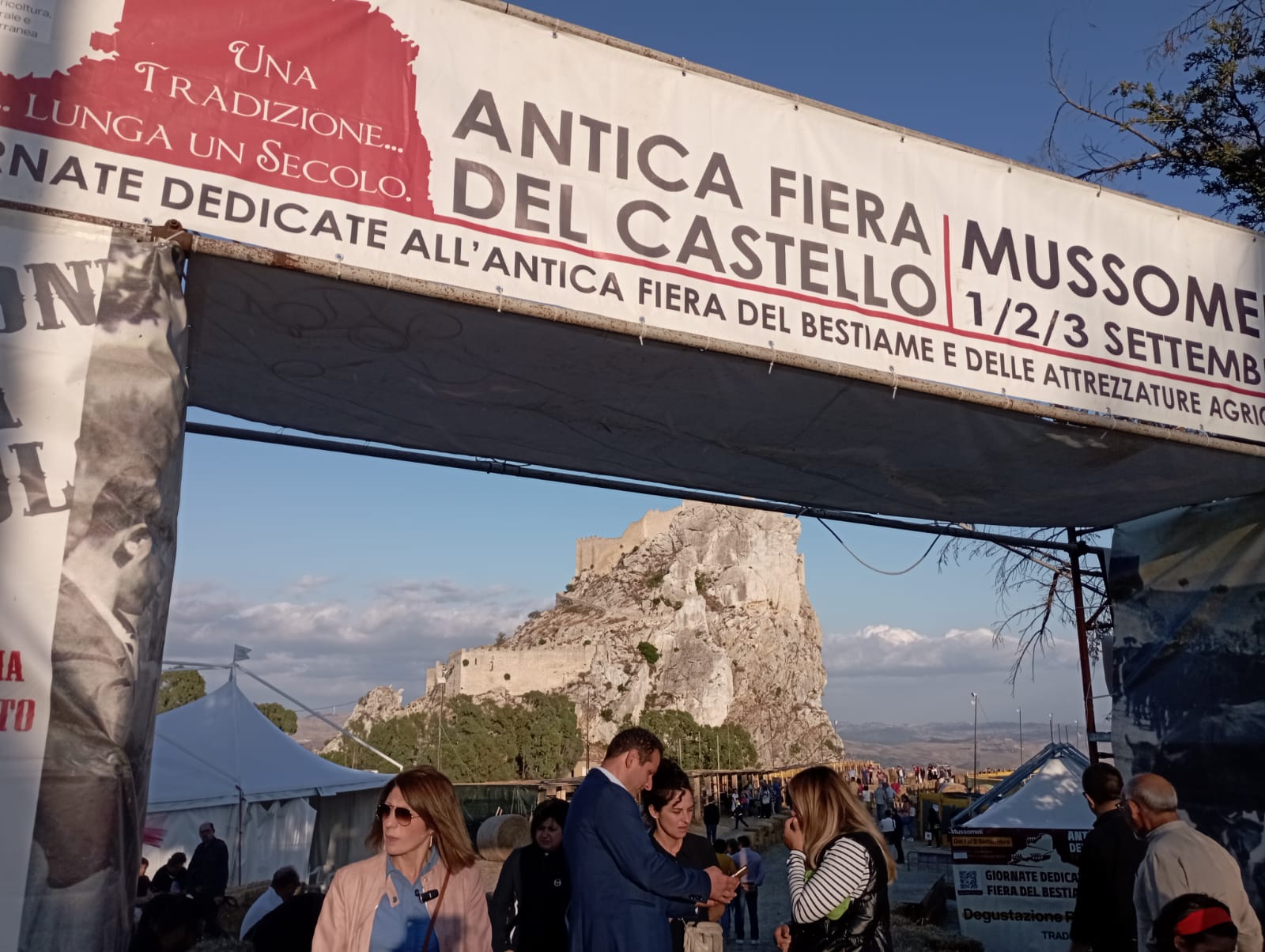 Mussomeli, Festa del Castello: i preparativi e le interviste agli assessori Lo Conte e Spoto (IL VIDEO)