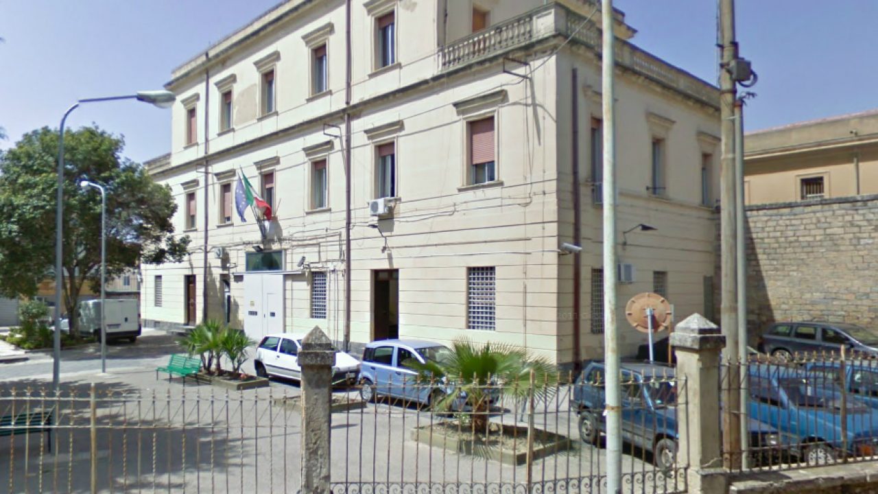 Carceri: detenuto si suicida a Caltanissetta