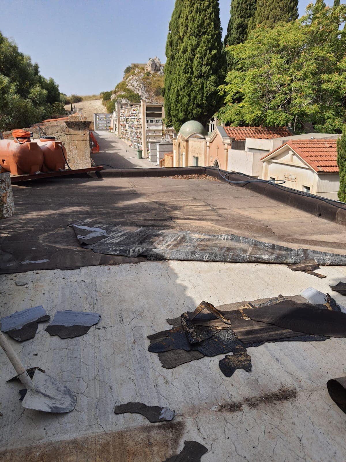 San Cataldo. Lavori di manutenzione straordinaria al Cimitero e alla scuola Belvedere; presto al via lavori alla scuola Capuana